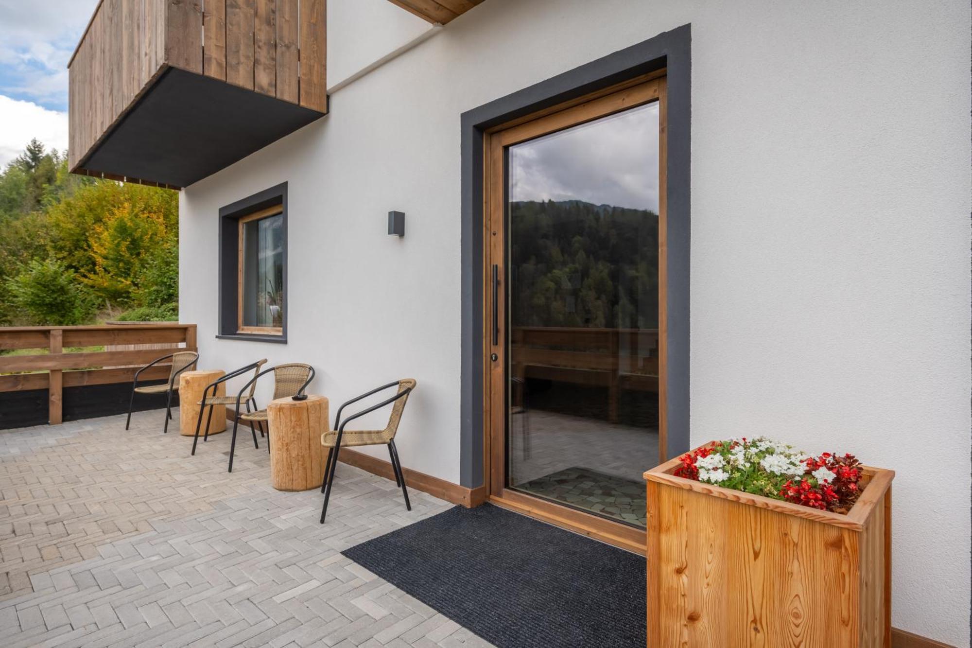 Ama Dolomiti Aparthotel Vigo di Cadore Exterior photo