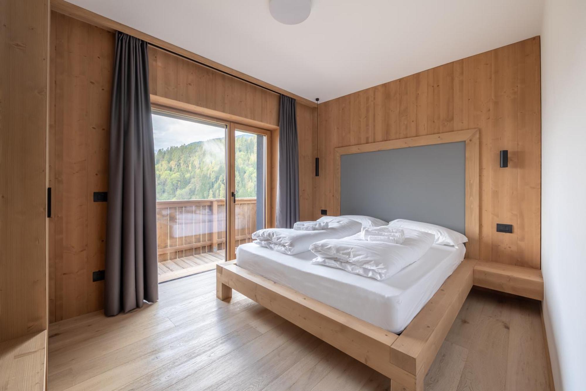 Ama Dolomiti Aparthotel Vigo di Cadore Exterior photo